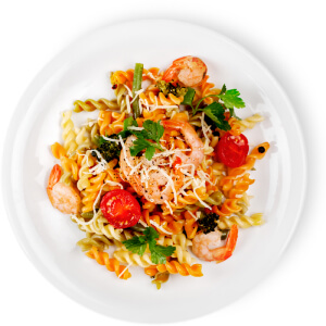 メニューの一例。トマトのショートパスタ